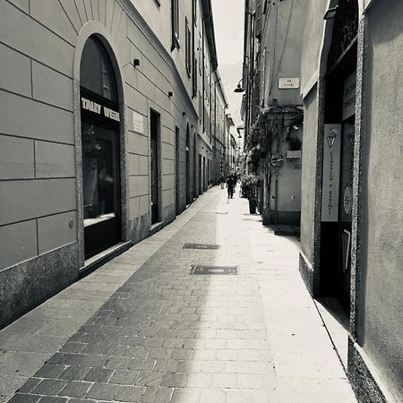 Sofia Lake Suite Como Exteriér fotografie