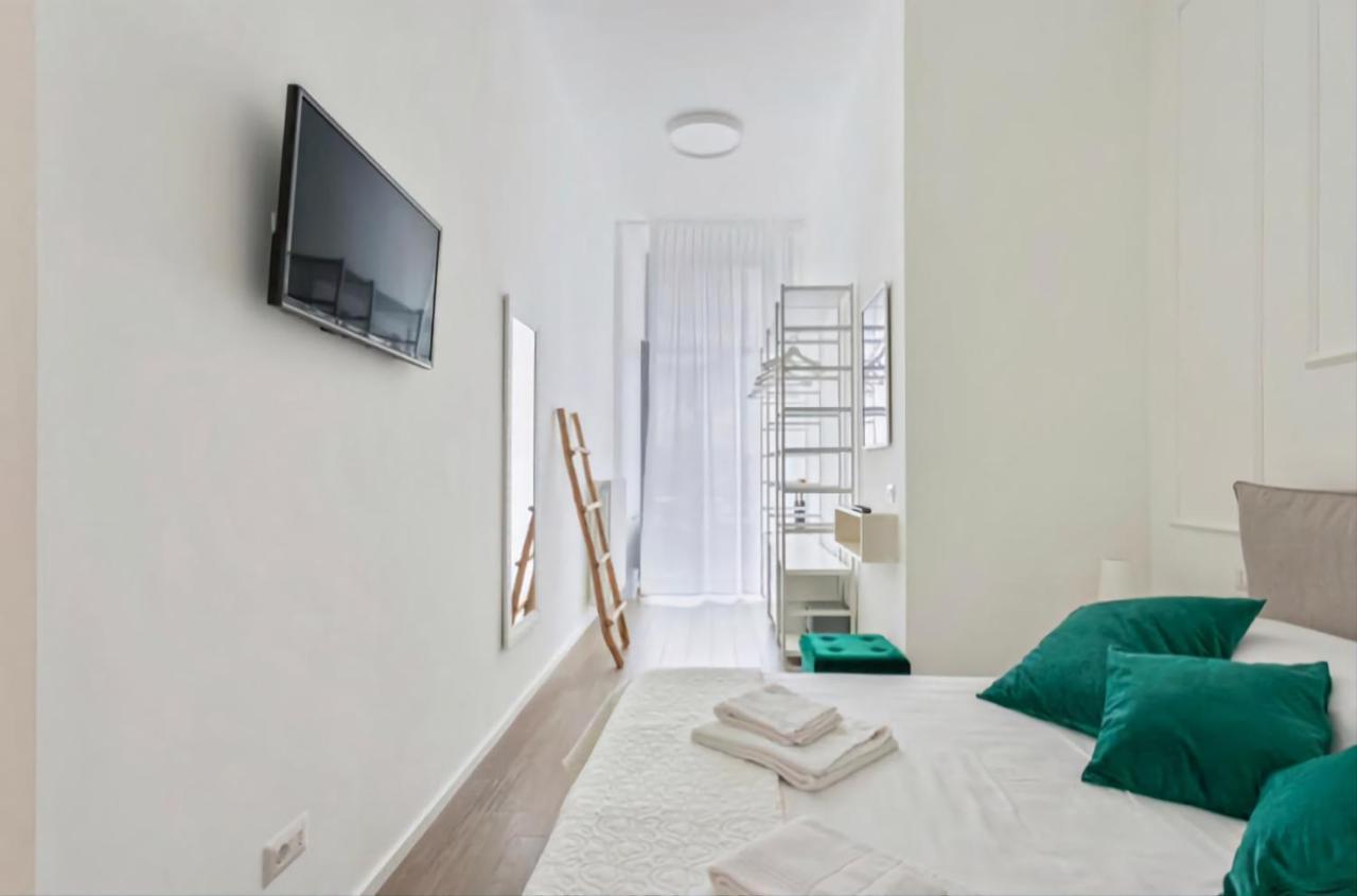 Sofia Lake Suite Como Exteriér fotografie