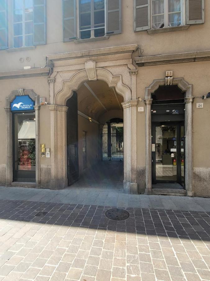 Sofia Lake Suite Como Exteriér fotografie